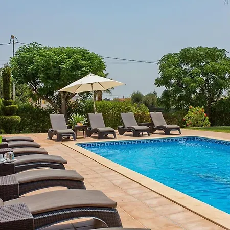 Sleeps 8 With Pool Air Con And Wifi Villa *